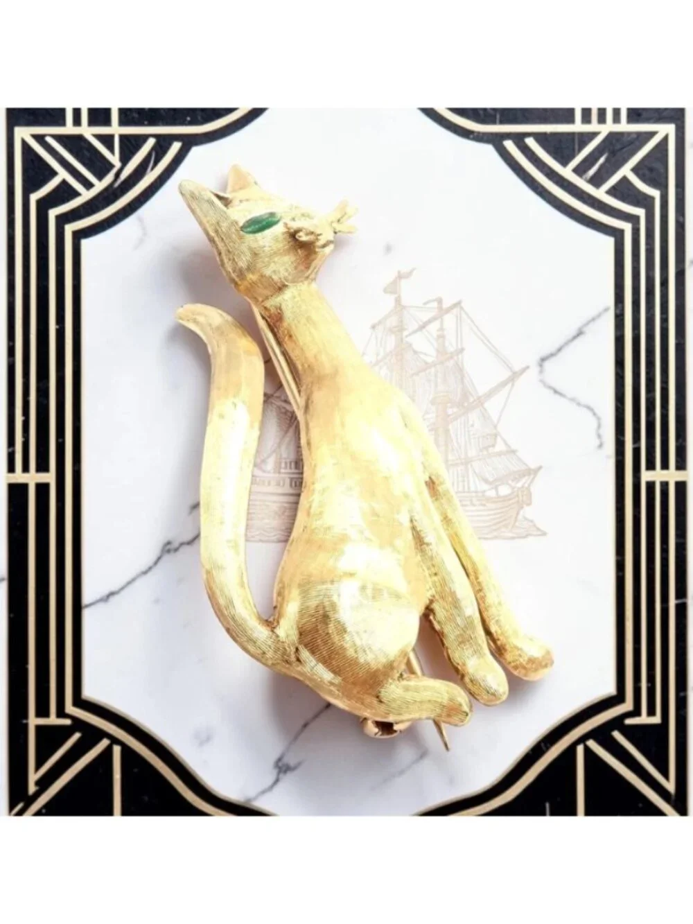 Authentic! Tiffany & Co 18k Yellow Gold Emerald Cat Pin Brooch